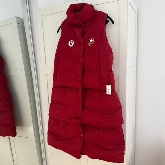 NWT Lululemon Team Canada Transformable Parka Vest Beijing 2022 - Picture 2 of 7